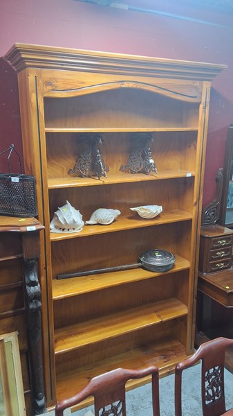 Lot 75 - BOOKCASE