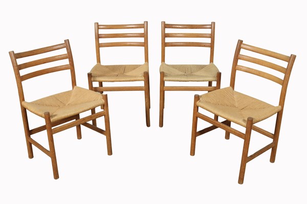 Lot 120 - SET OF MODEL 350 DINING CHAIRS