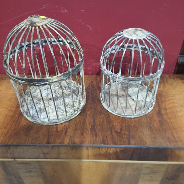 Lot 435 - BIRD CAGES