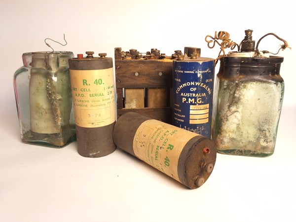 Lot 1317 - BATTERIES