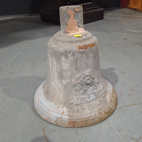 Lot 287 - SHIP BELL