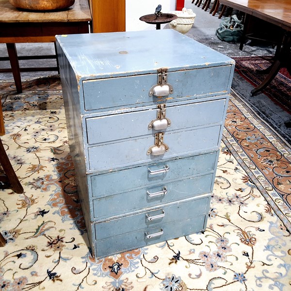 Lot 270 - WORK DRAWERS