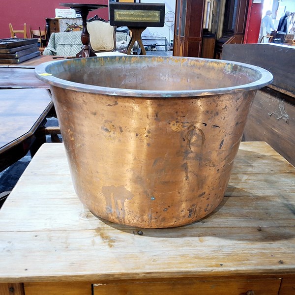 Lot 316 - LAUNDRY COPPER