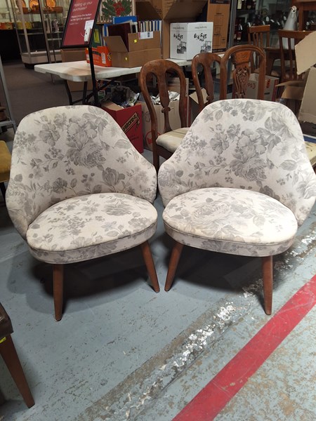 Lot 23 - BEDROOM CHAIRS