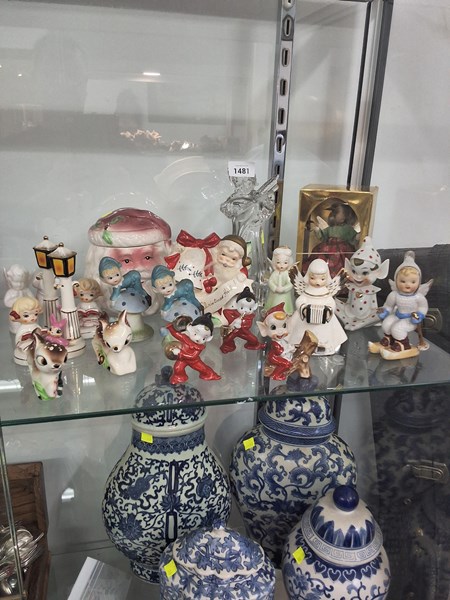 Lot 1481 - CHRISTMAS DECORATIONS