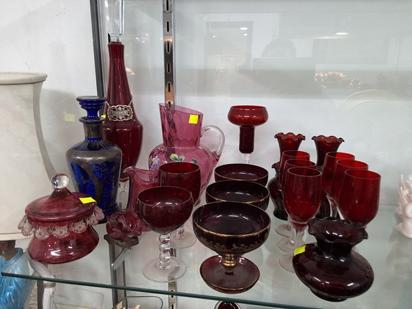 Lot 1480 - A COLLECTION OF COLOURED GLASS