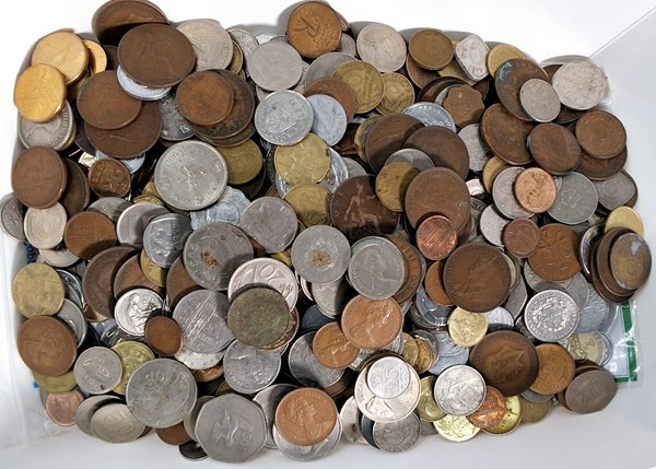 Lot 1073 - COINS