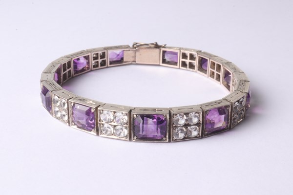 Lot 1028 - ART DECO BRACELET