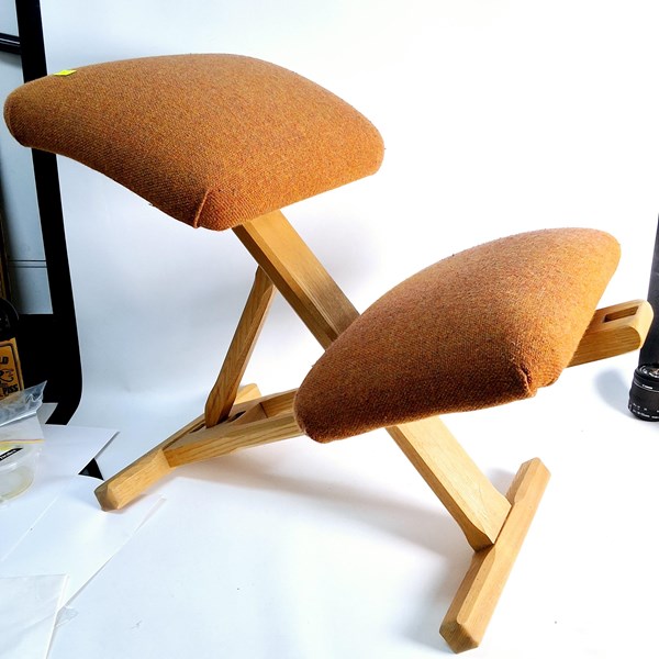 Lot 332 - ERGONOMIC CHAIR