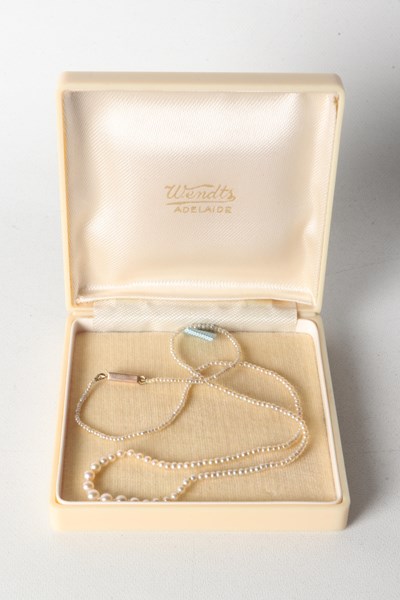 Lot 1045 - SEED PEARL NECKLACE