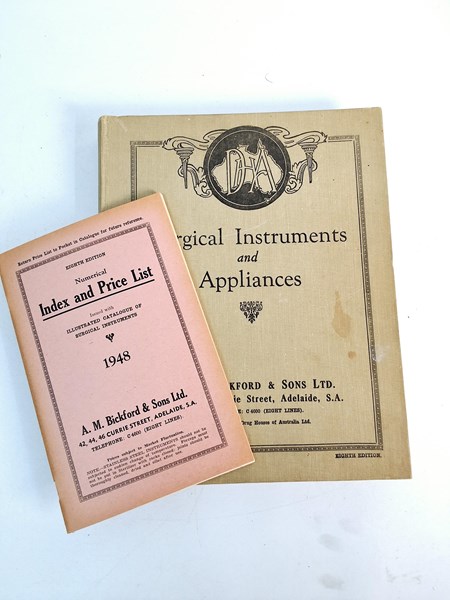 Lot 1211 - SURGICAL INSTRUMENTS & APPLIANCES CATALOGUE