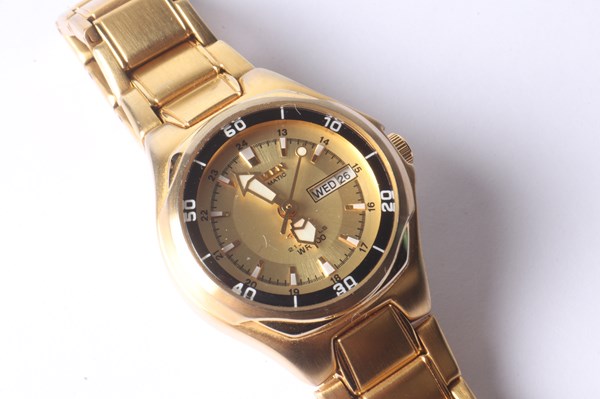 Lot 1097 - CITIZEN WATCH