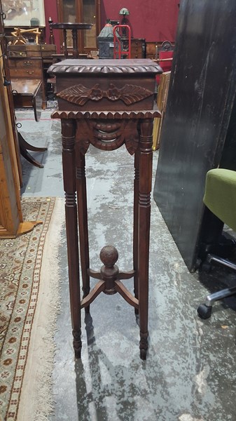 Lot 156 - PLANTER STAND