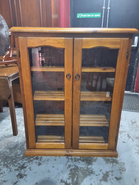 Lot 160 - DISPLAY CABINET