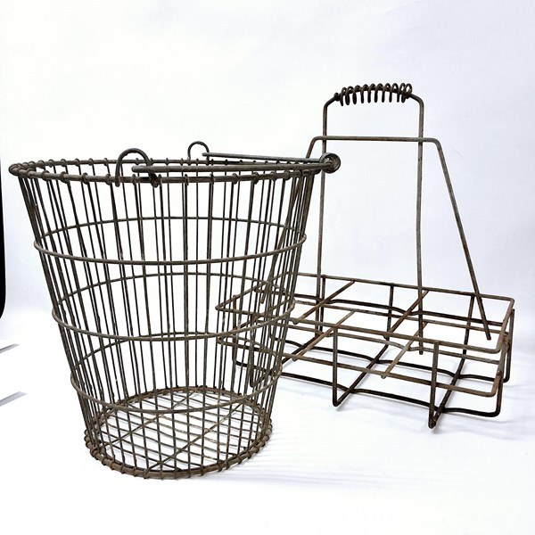 Lot 249 - BASKET & BOTTLE CARRIER