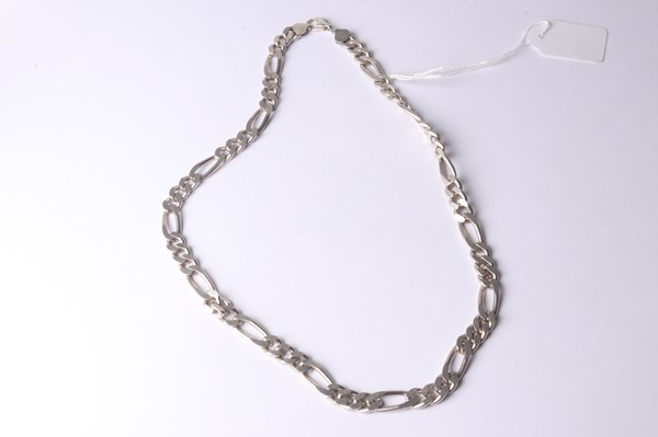 Lot 1119 - SILVER NECKLACE