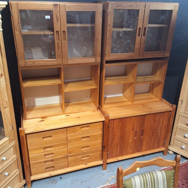 Lot 169 - WALL UNIT