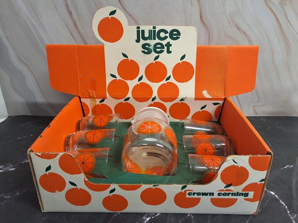 Lot 1247 - JUICE SET