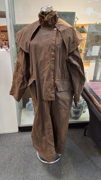 Lot 1234 - OIL SKIN COAT