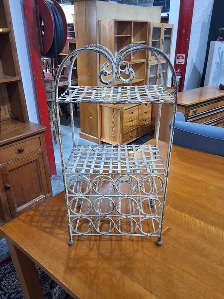 Lot 196 - WINE RACK