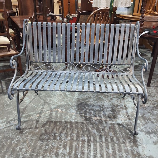 Lot 256 - OUTDOOR BENCH