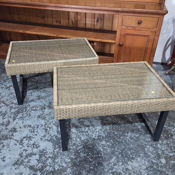 Lot 246 - COFFEE TABLES