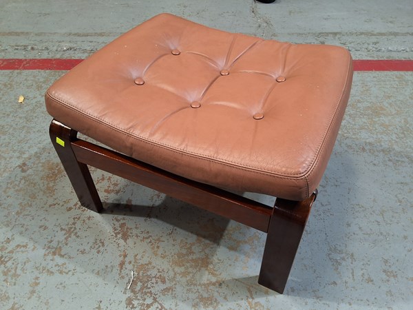 Lot 14 - FOOT STOOL