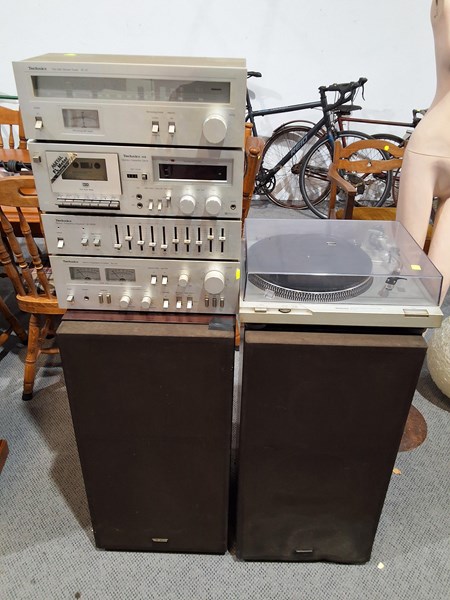 Lot 324 - HI-FI STEREO