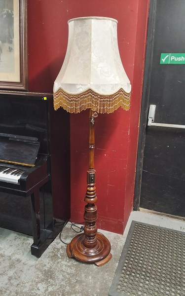 Lot 73 - STANDARD LAMP