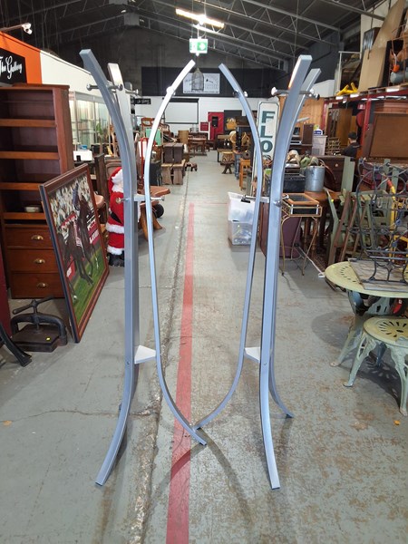 Lot 160 - COAT RACKS