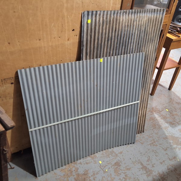 Lot 265 - CORRUGATED IRON SHEETS