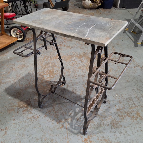 Lot 404 - GARDEN TABLE