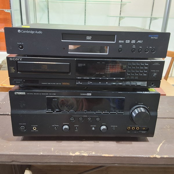 Lot 376 - AUDIO VISUAL EQUIPMENT