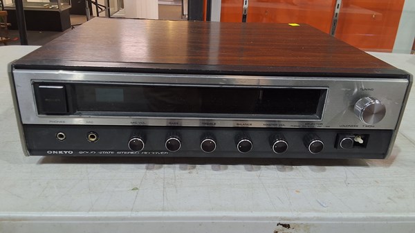 Lot 153 - STEREO RECEIVER