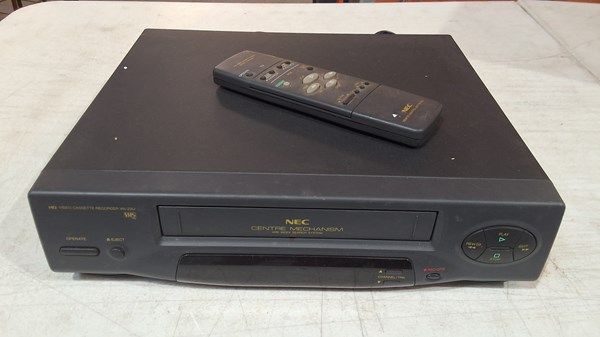 Lot 47 - VIDEO CASETTE RECORDER