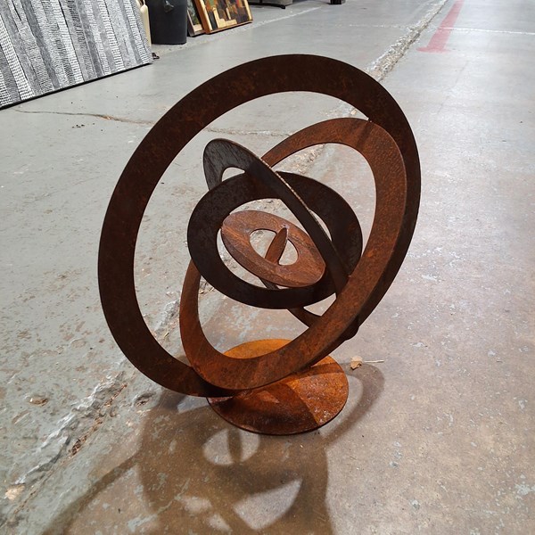 Lot 420 - GARDEN SCULPTURE