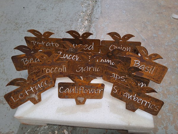 Lot 362 - VEGE PATCH SIGNS