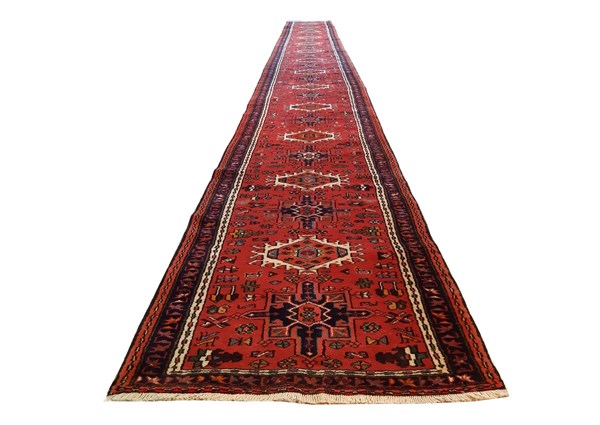 Lot 17 - GHARAJEH RUNNER