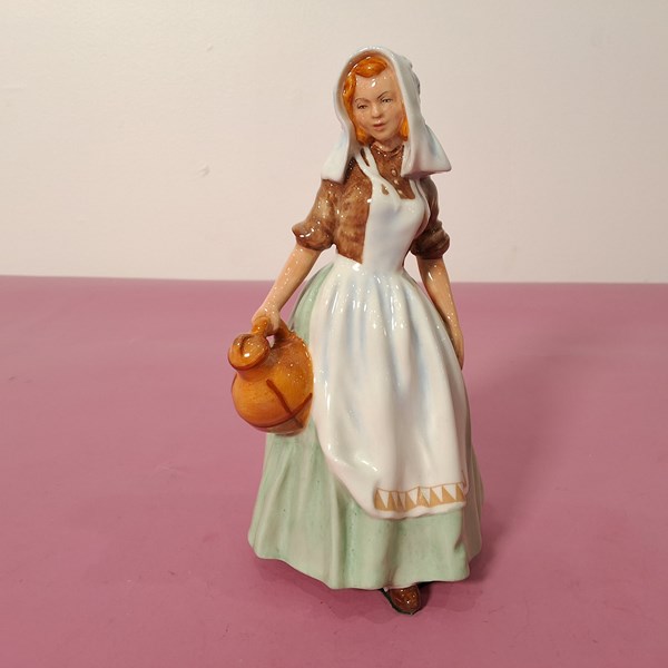 Lot 1370 - ROYAL DOULTON FIGURE