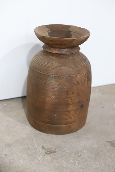 Lot 95 - TIMBER POT