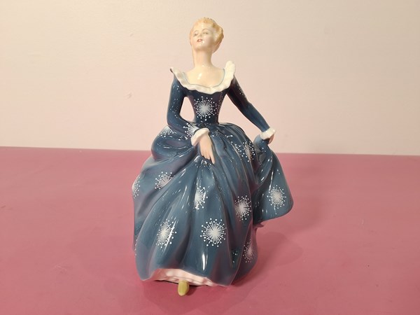 Lot 1367 - ROYAL DOULTON FIGURE