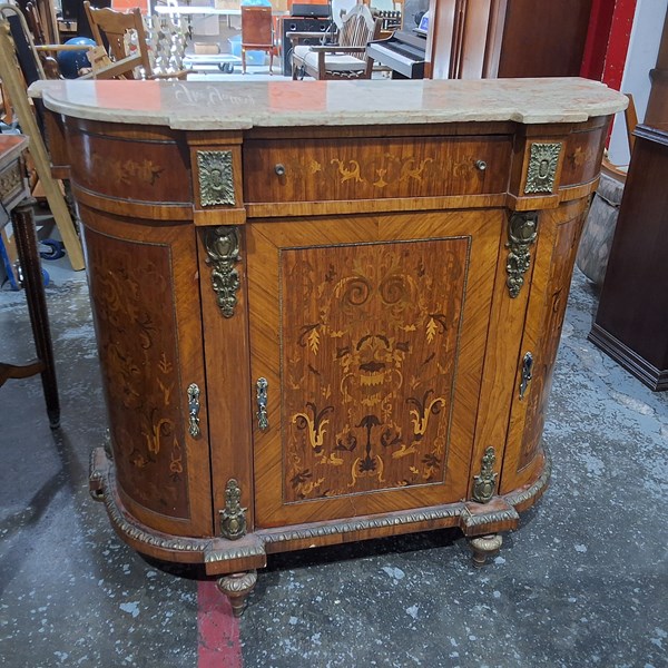 Lot 209 - FRENCH CREDENZA