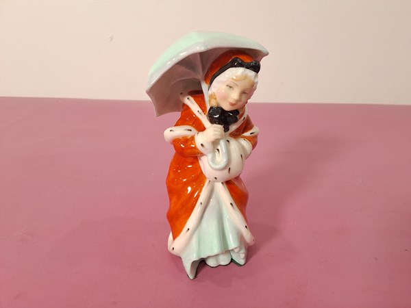 Lot 1369 - ROYAL DOULTON FIGURE