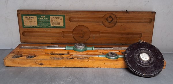 Lot 1326 - TOOLS