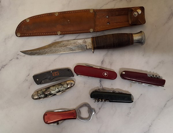 Lot 1276 - POCKET KNIVES