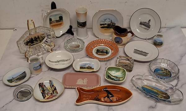 Lot 1358 - SOUVENIR WARE