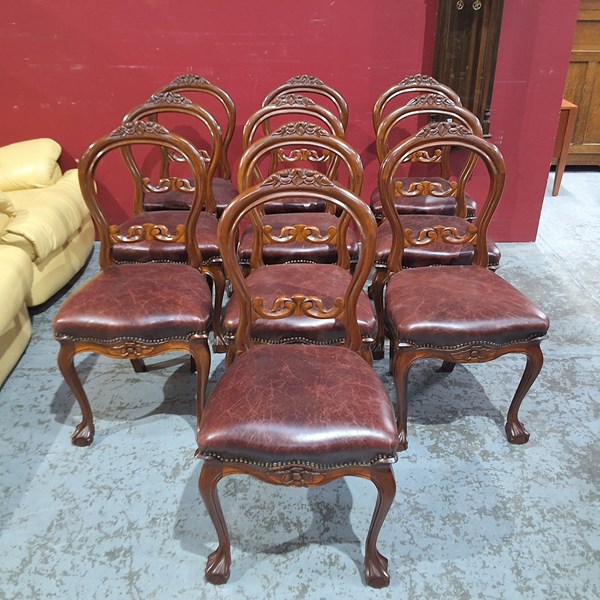 Lot 172 - DINING CHAIRS