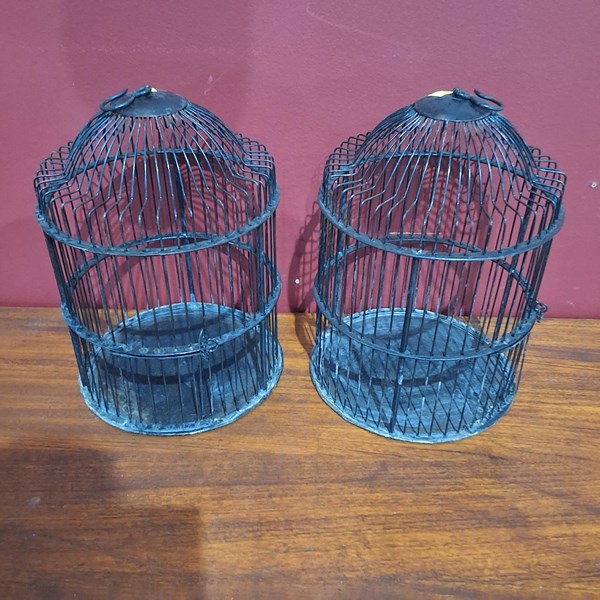 Lot 176 - BIRD CAGES