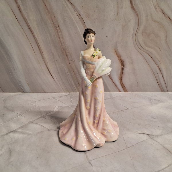 Lot 1354 - ROYAL DOULTON FIGURE