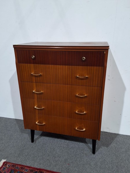 Lot 2 - CHEST OF DRAWERS